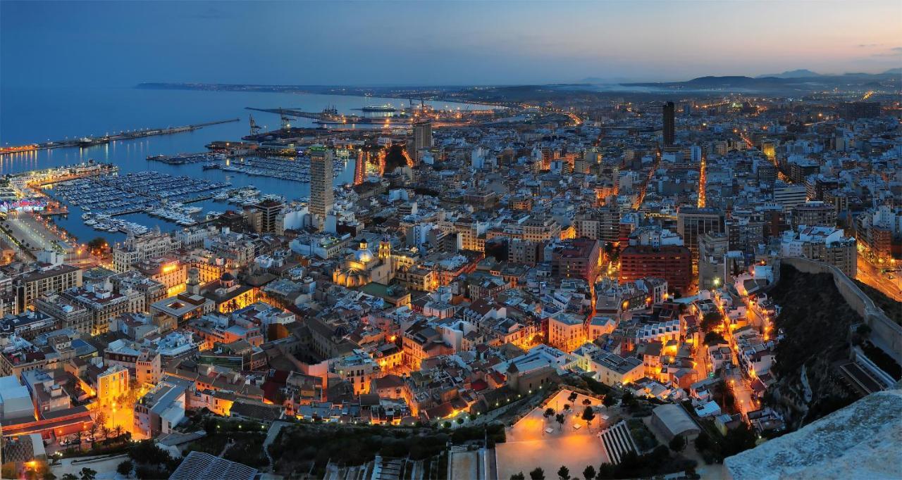 Estudio Playa Del Postiguet Alicante Eksteriør billede